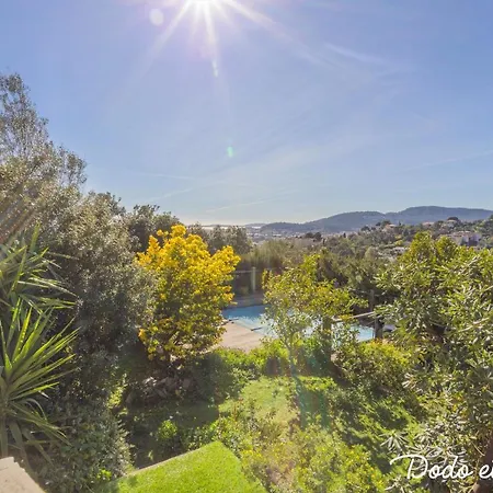 Breathtaking View 4 Bedroom House With Pool - Dodo Et Tartine فيلة *